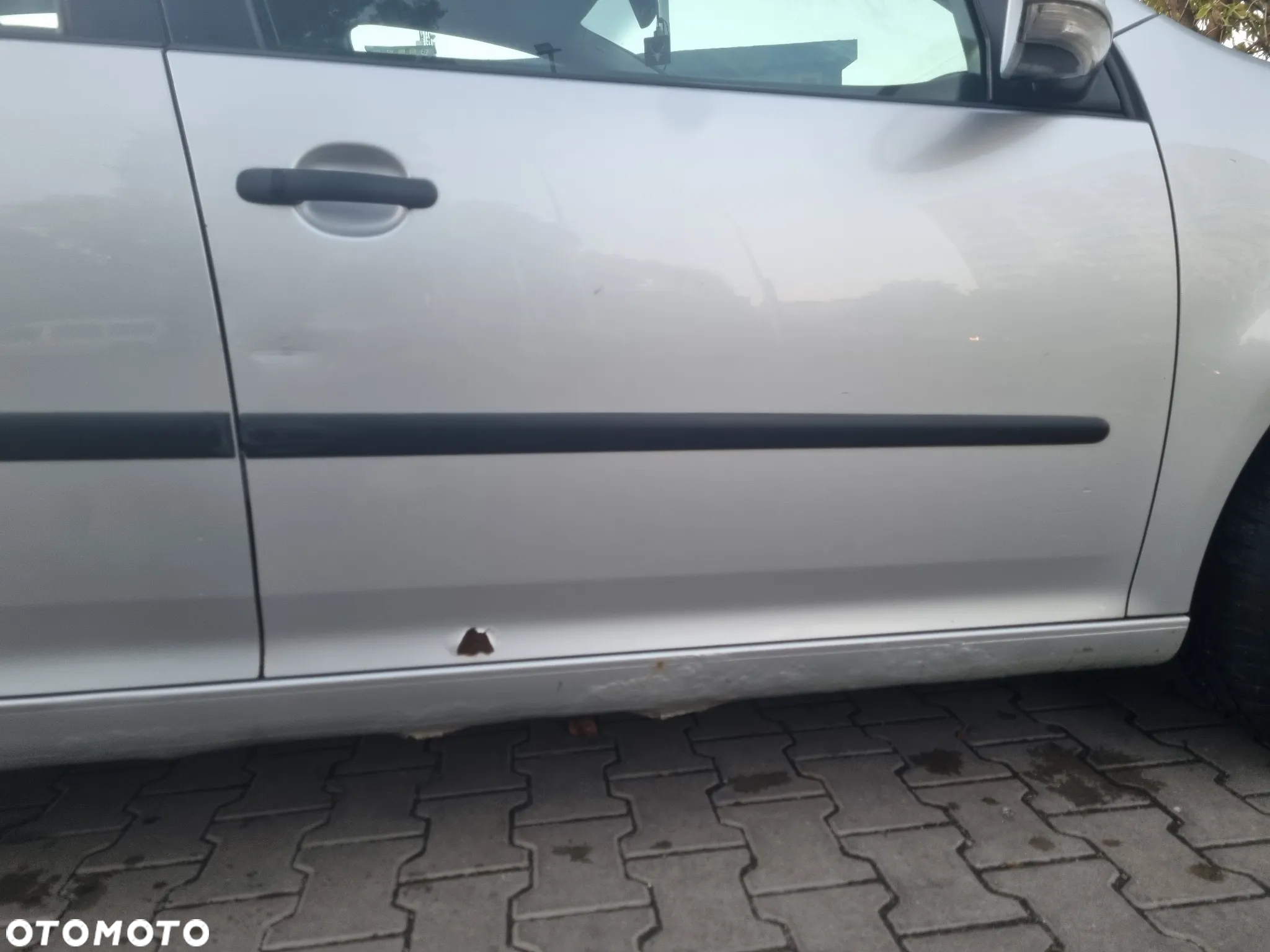 Volkswagen Golf V 2.0 SDI Comfortline - 8
