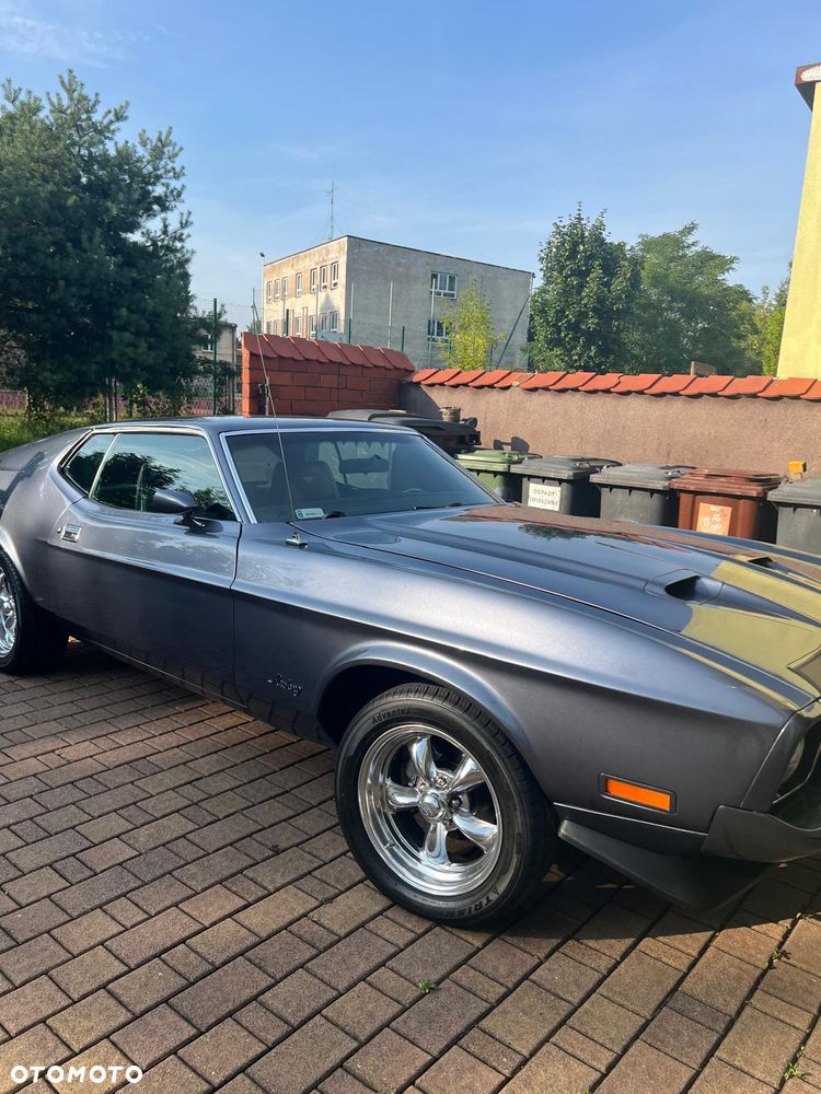 Ford Mustang - 5