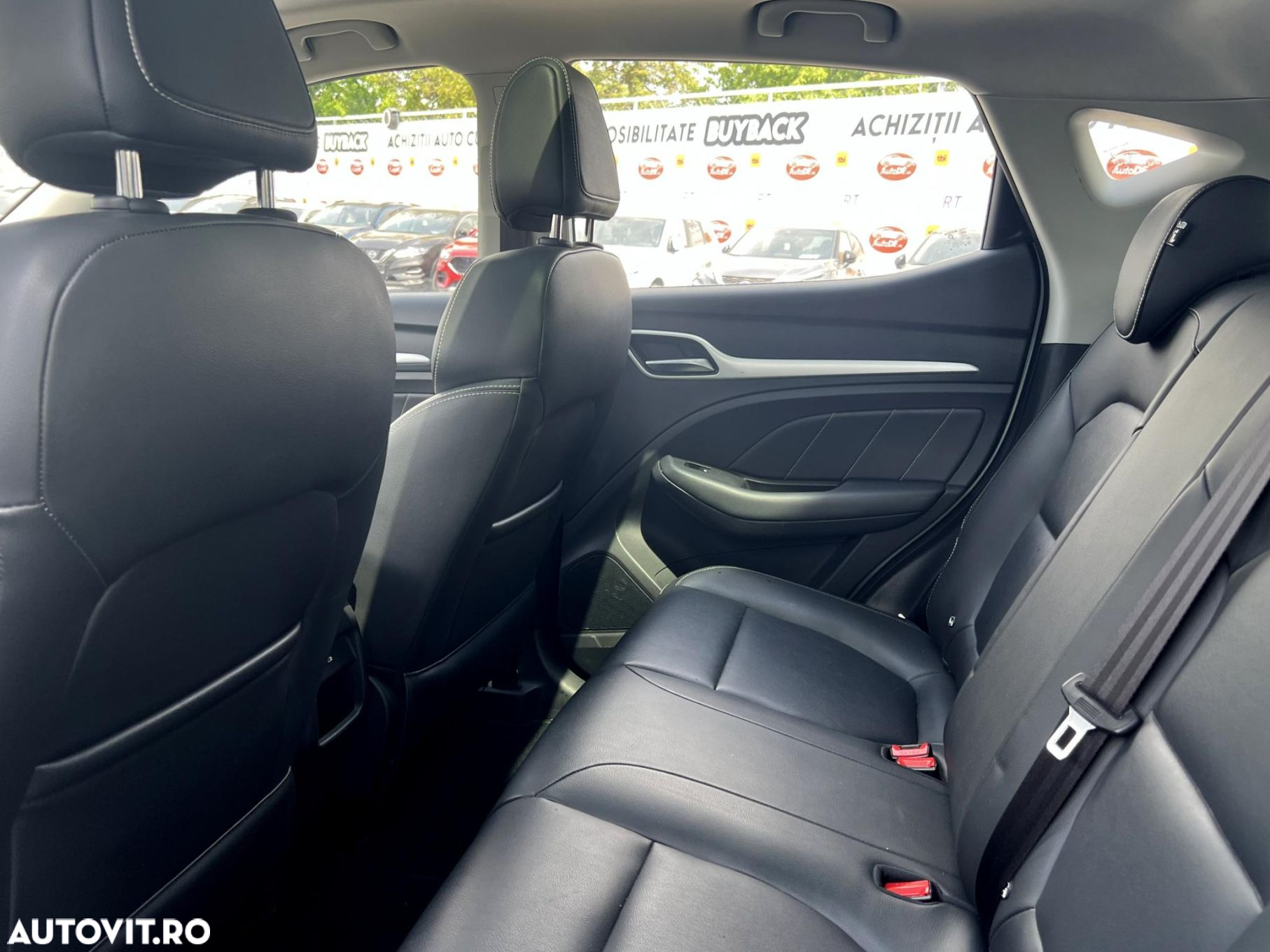 MG ZS EV Luxury - 22