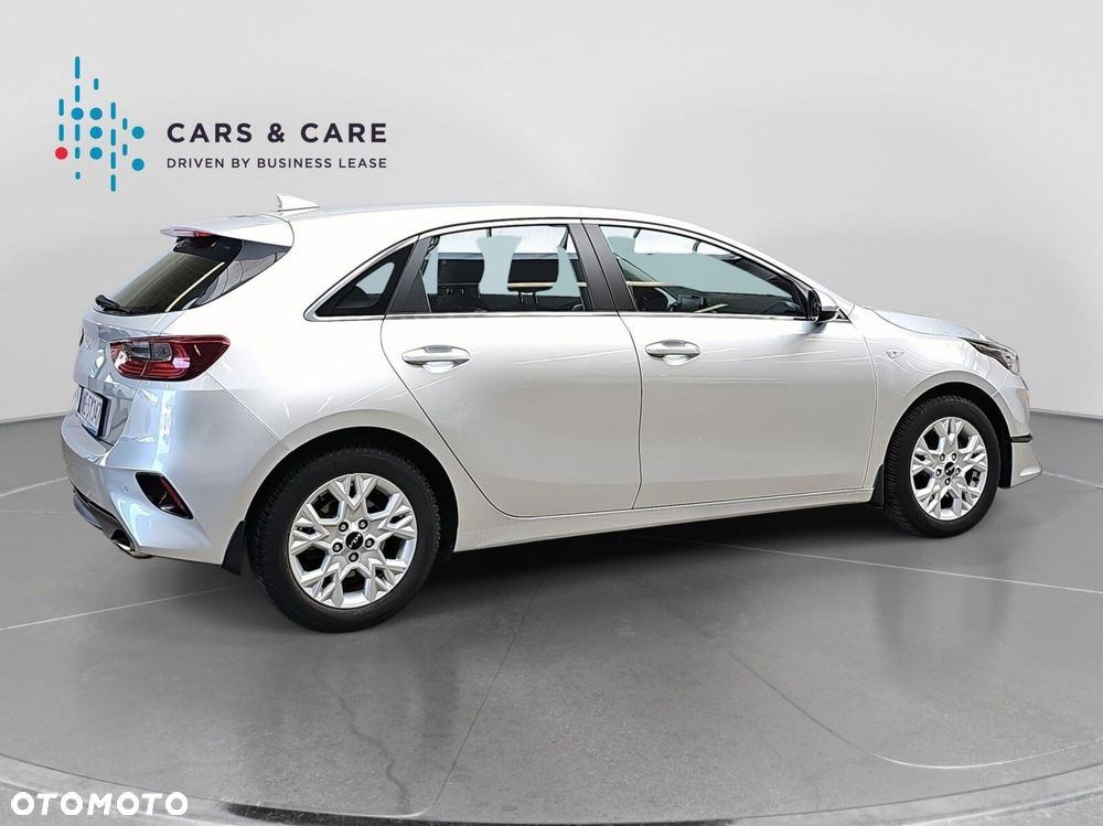 Kia Ceed 1.5 T-GDI M - 23