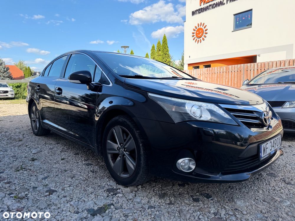 Toyota Avensis - 5
