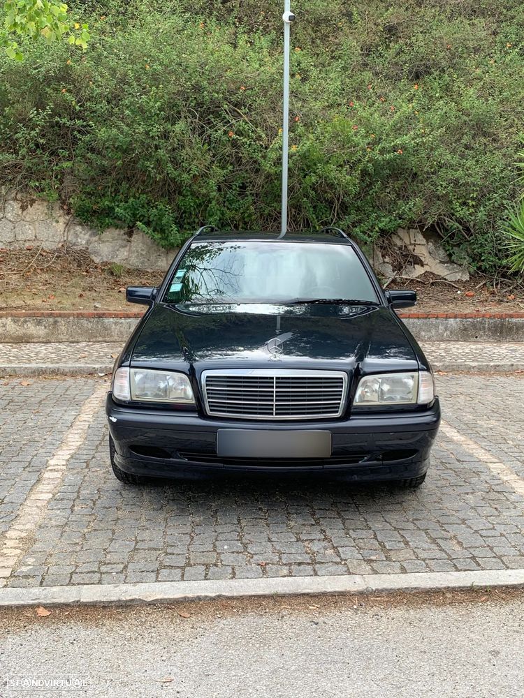 Mercedes-Benz C 180 Classic - 3