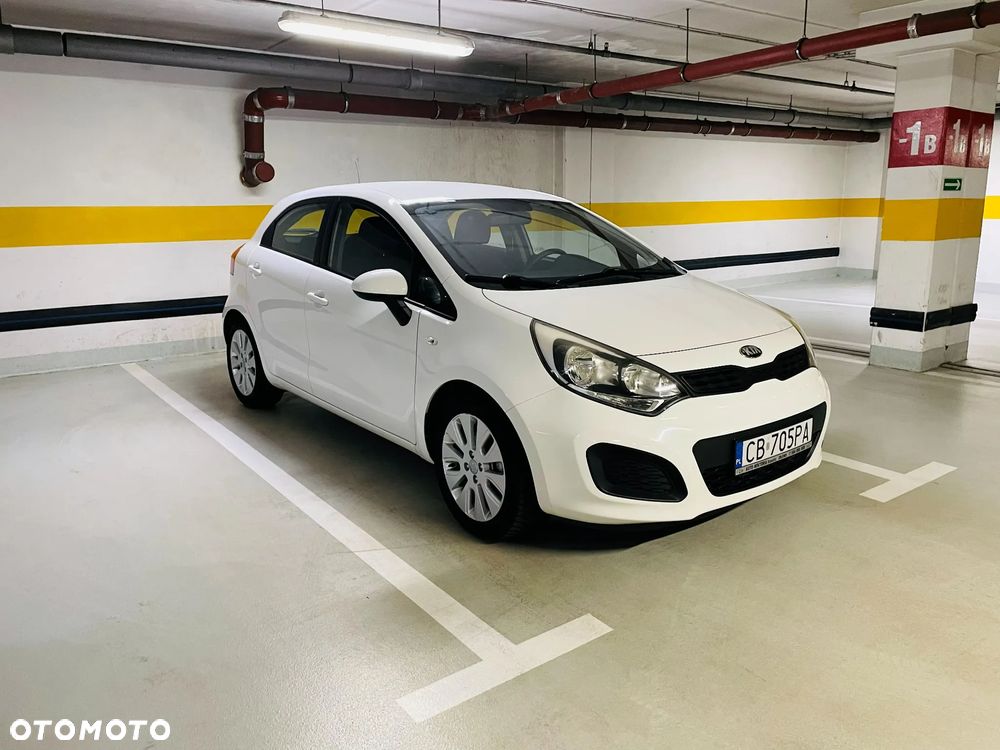 Kia Rio 1.2 Attract - 1