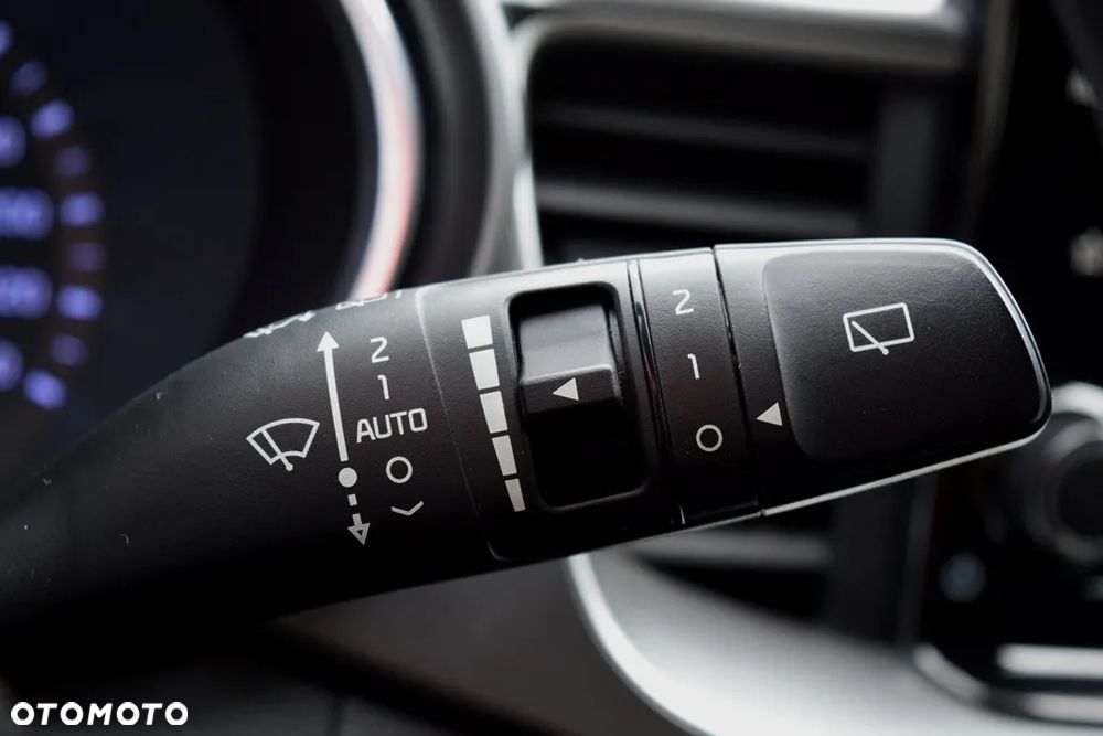 Kia Ceed 1.6 CRDi SCR M - 21