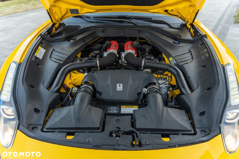 Ferrari California - 10