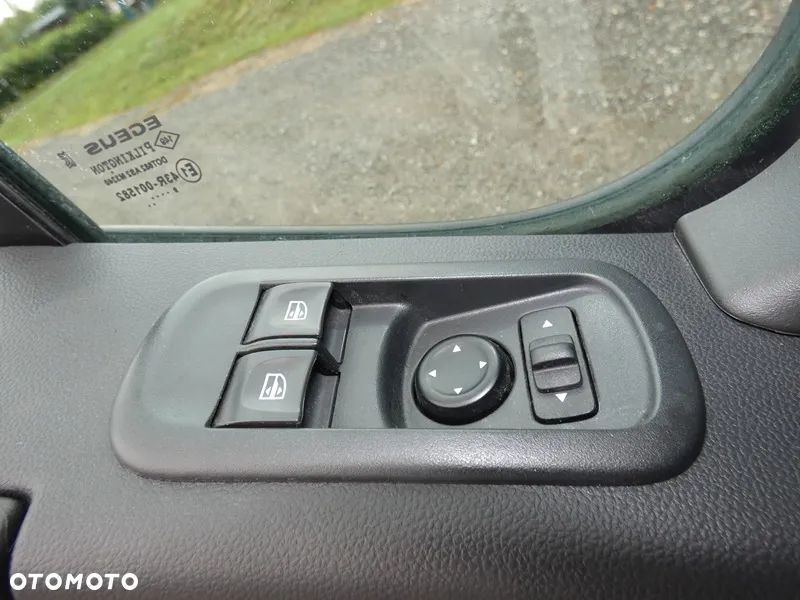 Renault Master, kontener, bliźniaki, 16", LED - 11