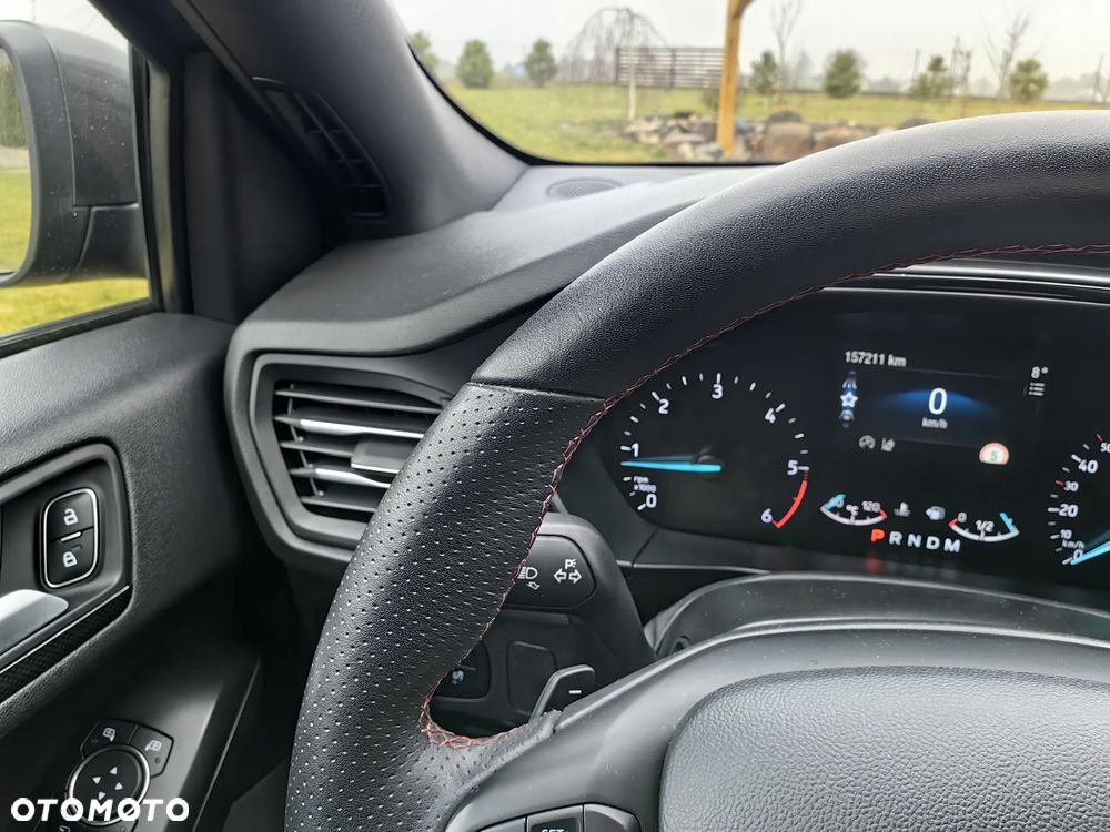 Ford Focus 1.5 EcoBlue Start-Stopp-System ST-LINE - 29