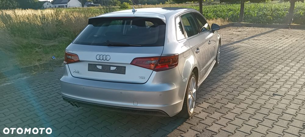 Audi A3 Sportback 2.0 TDI Ambition - 4