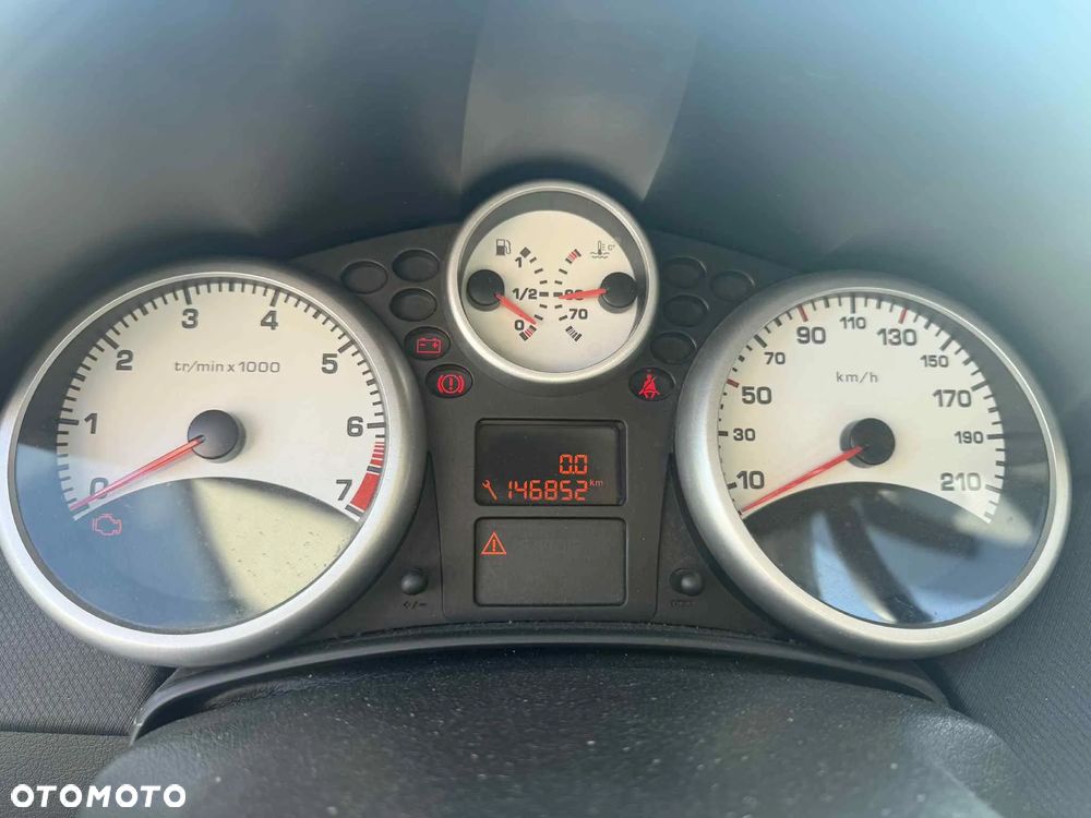 Peugeot 207 - 7