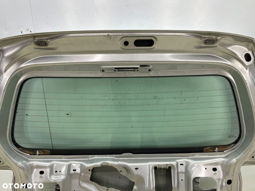Szyba tylna Mazda 2 DY 03-07r. tylna w klapę bagażnika oryginalna - 7