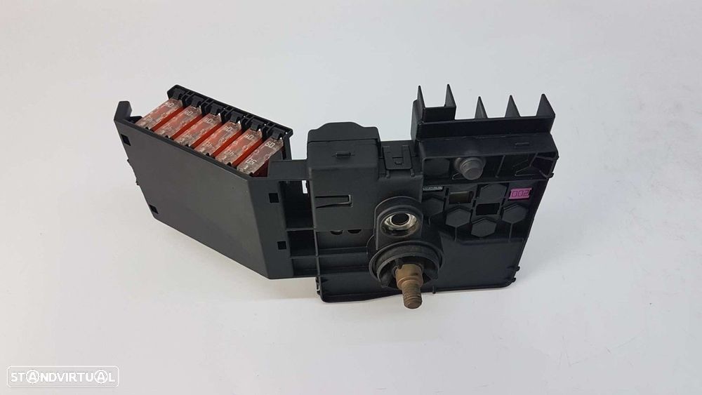 CAIXA DE RELÉS/ FUSÍVEIS MERCEDES CLASE E (W211) BERLINA E 200 CDI (211.007) - 2