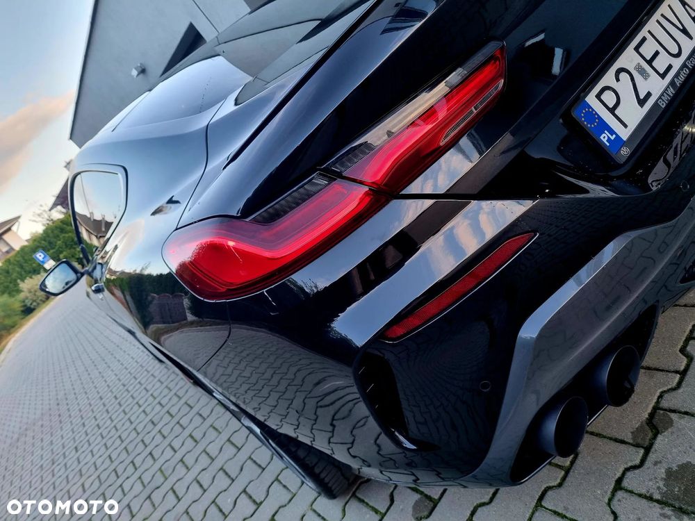 BMW Seria 8 M850i xDrive - 26