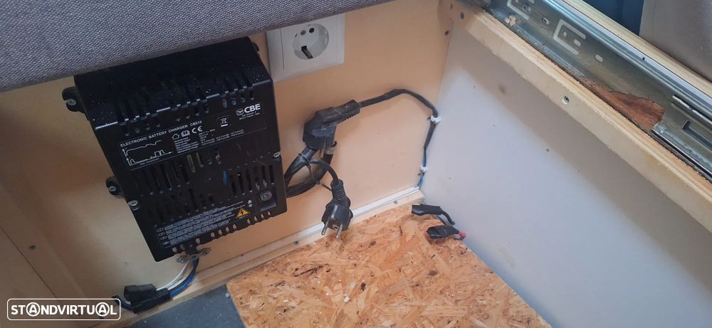 VW Transporter 2.0 TDI BM Extra AC - 17