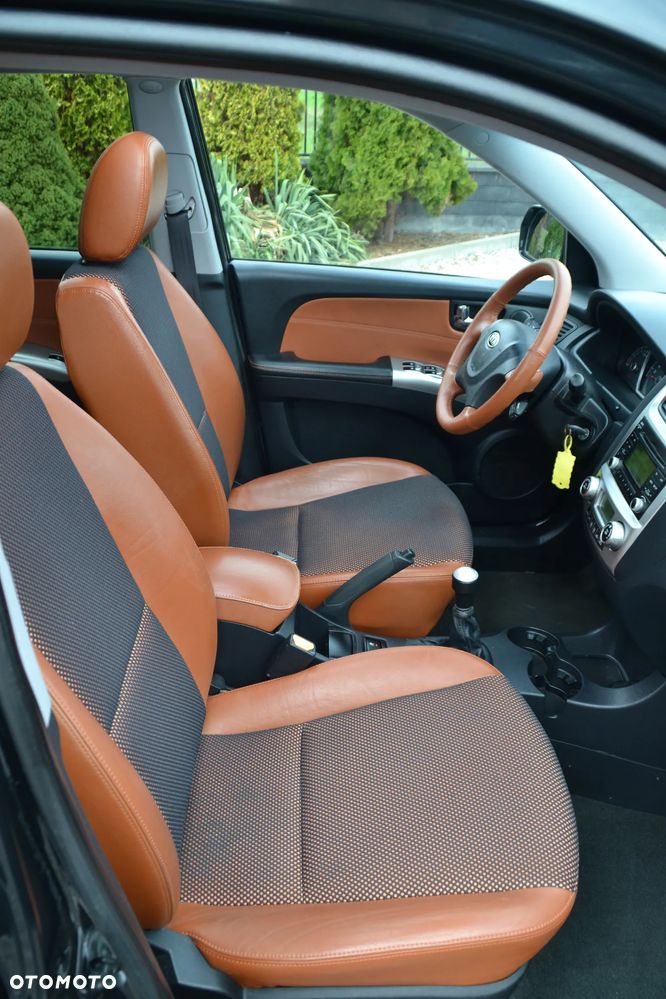 Kia Sportage 2.0 2WD Attract - 33