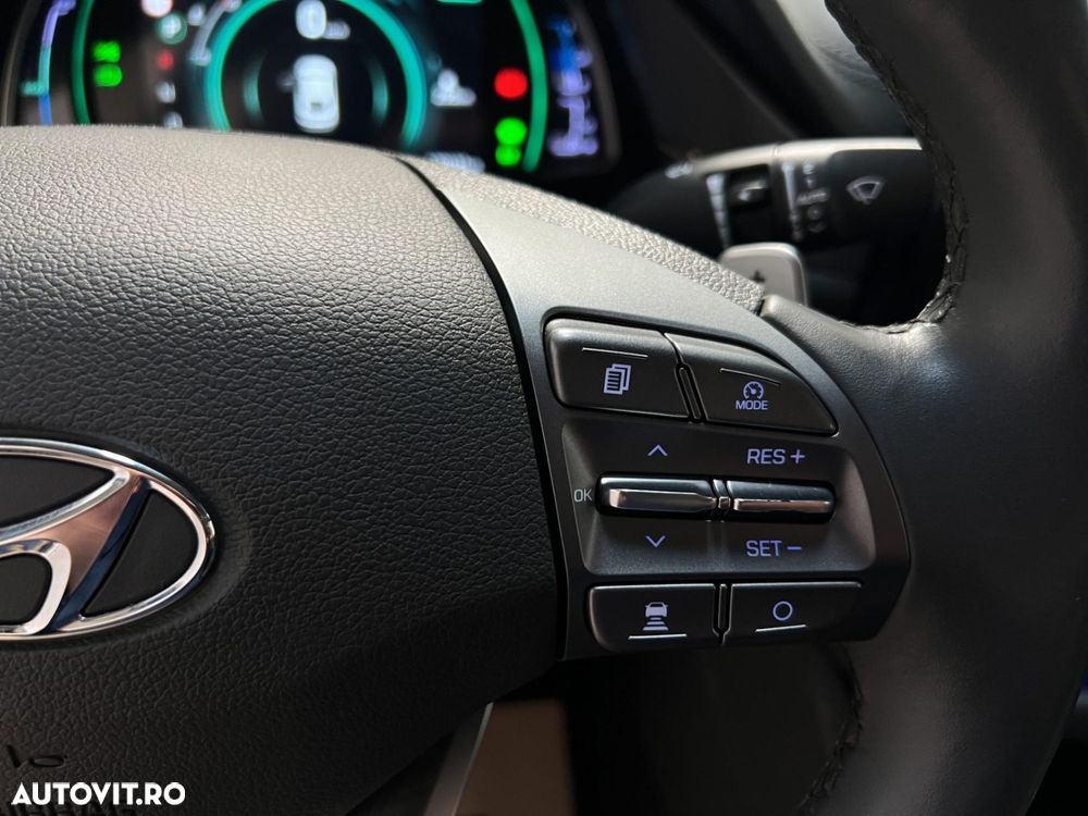 Hyundai IONIQ 1.6 141CP Exclusive - 27