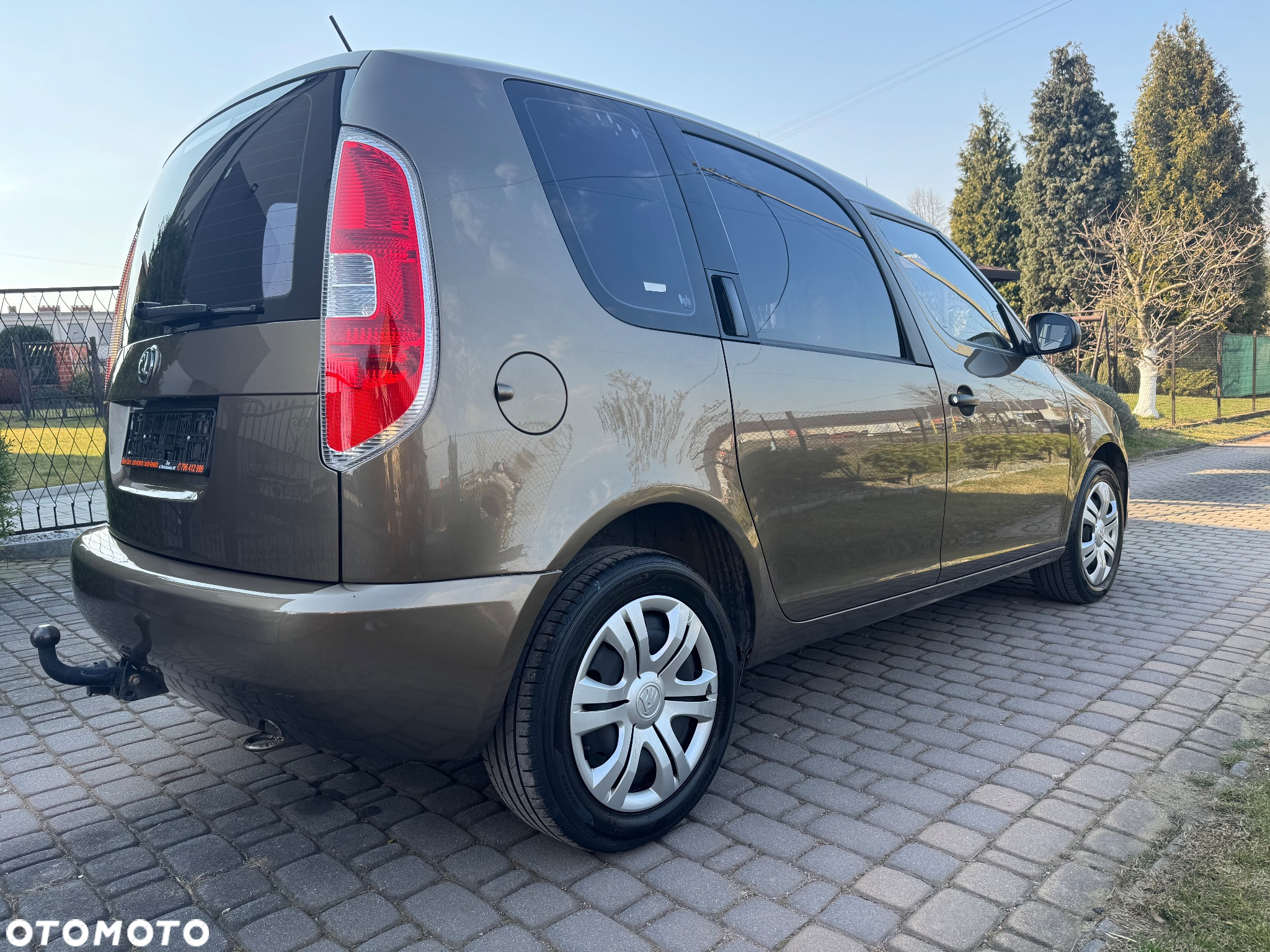 Skoda Roomster 1.4 MPI PLUS EDITION - 29