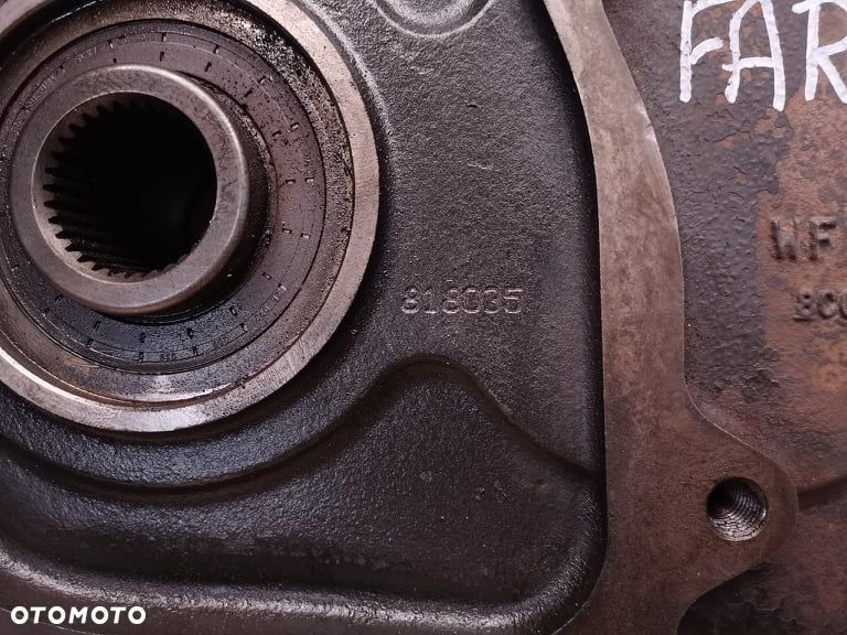 Skrzynia kątowa ZF 4950401018 New Holland LM 735 - 7