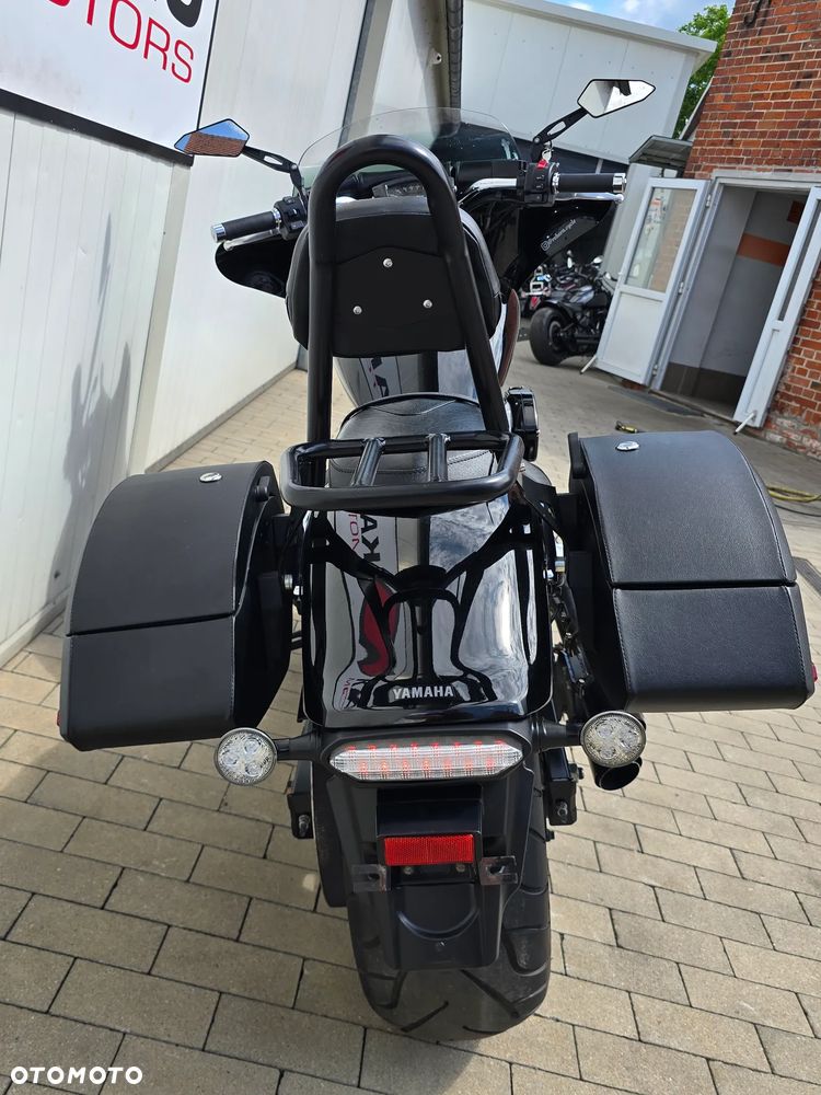 Yamaha XVS - 4