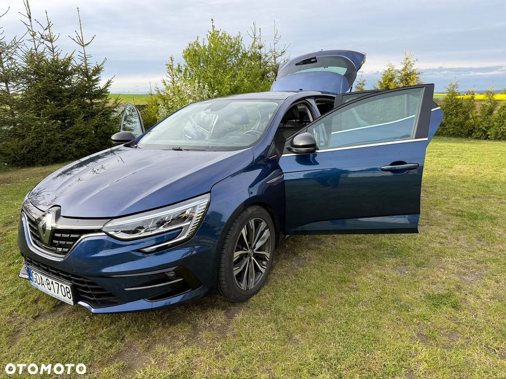 Renault Megane 1.5 Blue dCi Intens - 9
