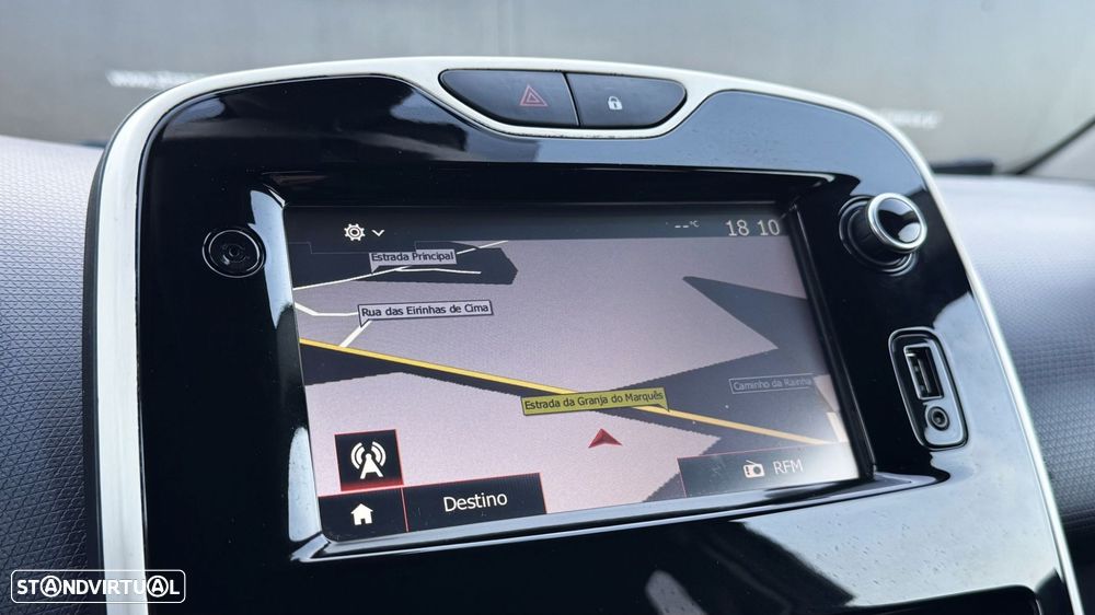 Renault Clio Sport Tourer 1.5 dCi Dynamique S - 20