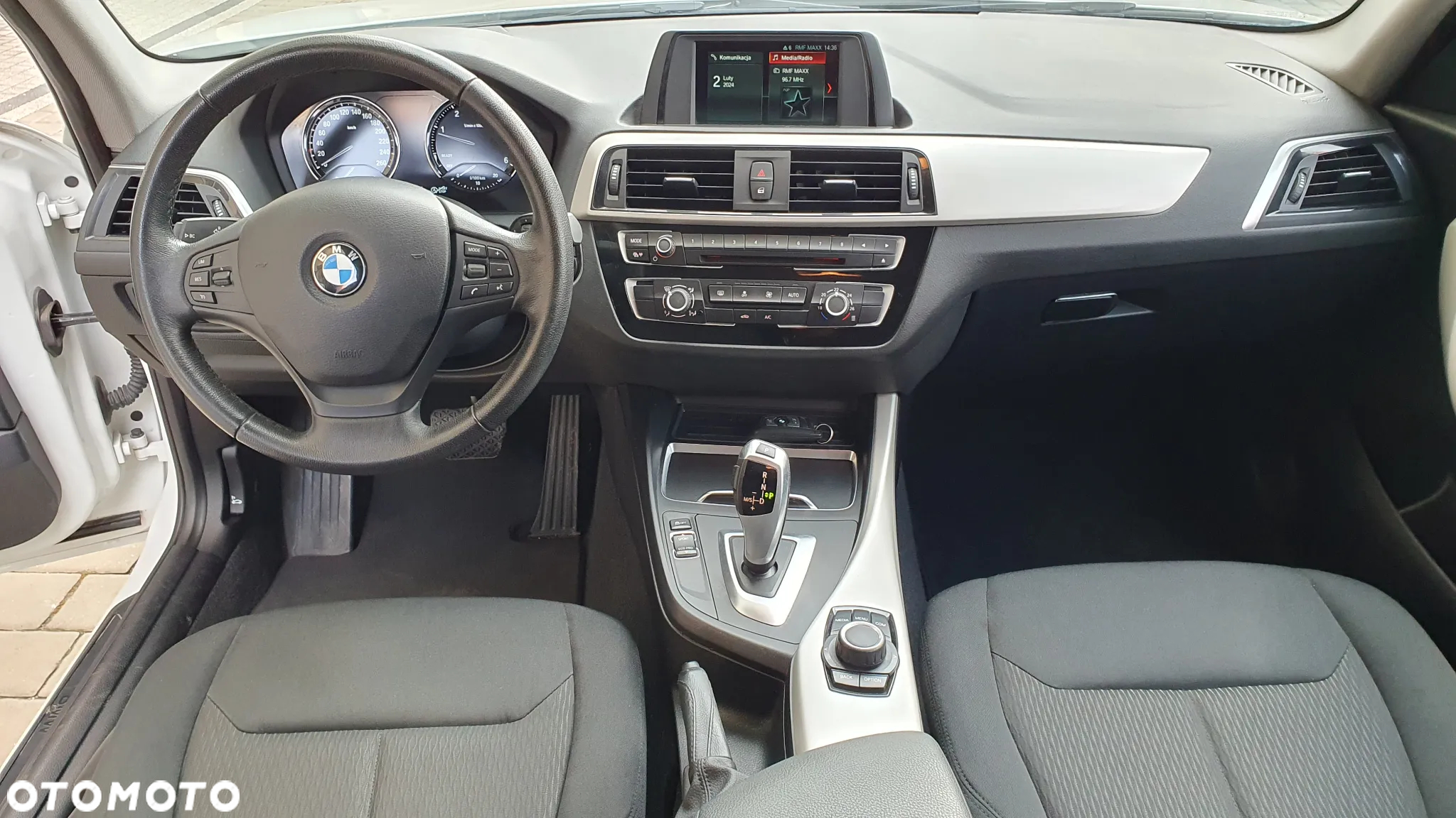 BMW Seria 1 118d - 16