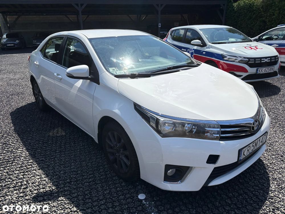 Toyota Corolla - 5