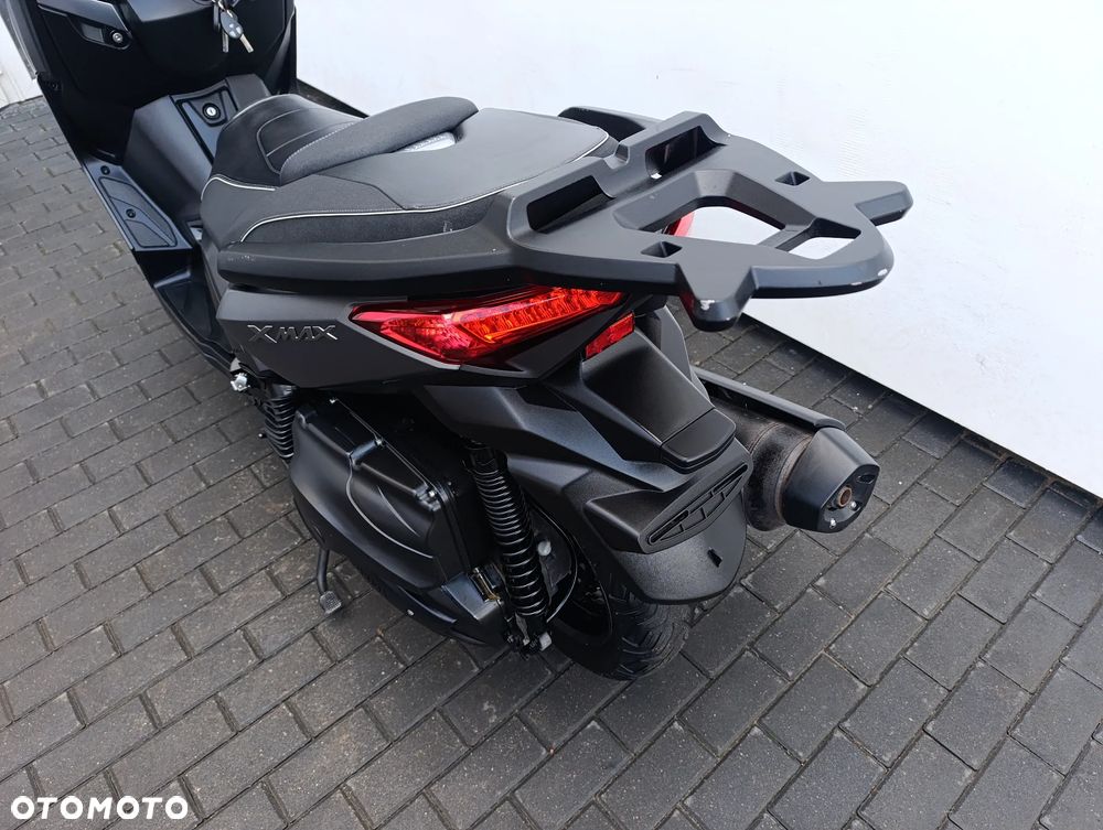 Yamaha X-max - 21