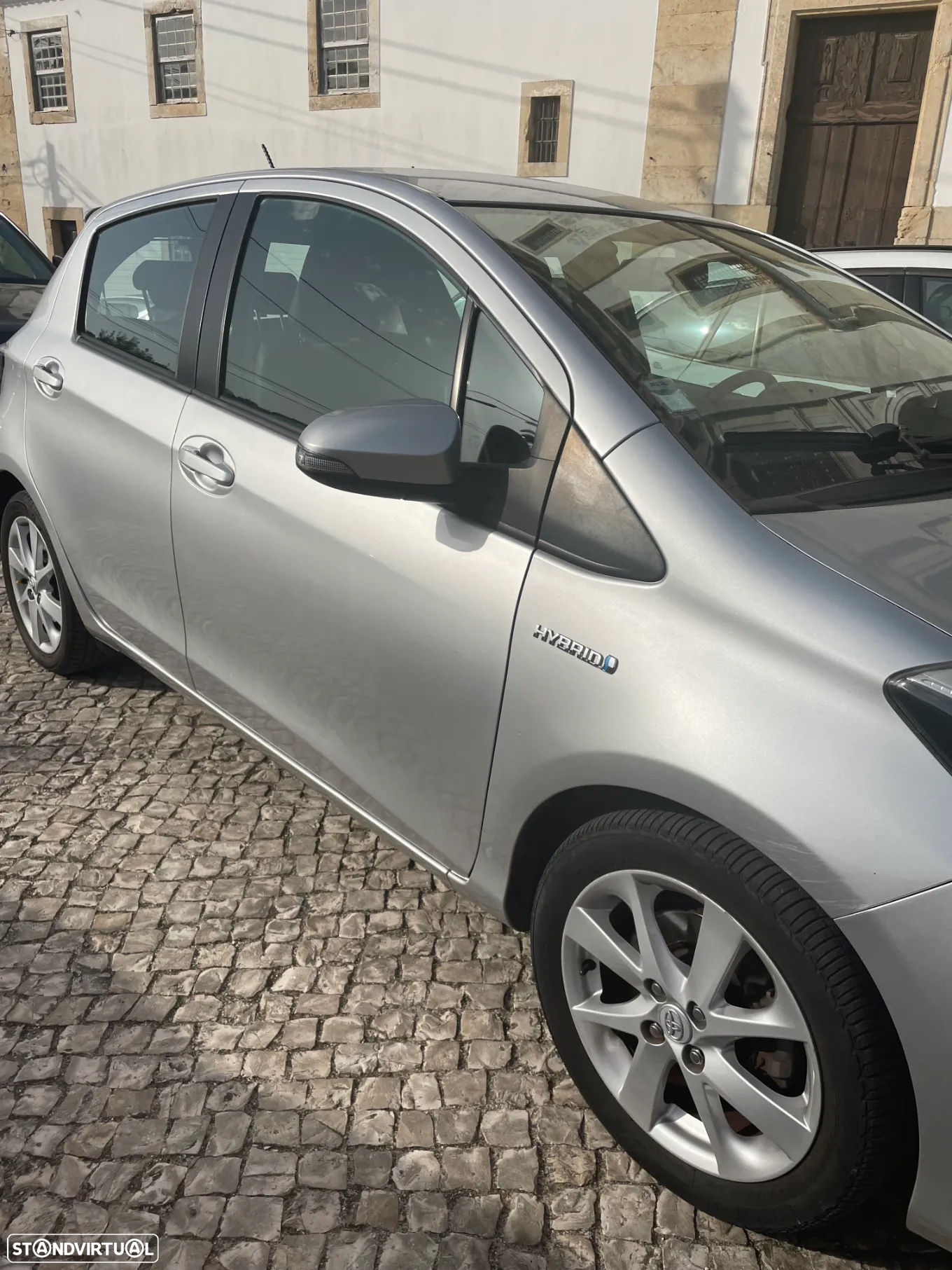 Toyota Yaris 1.5 HSD Comfort - 2