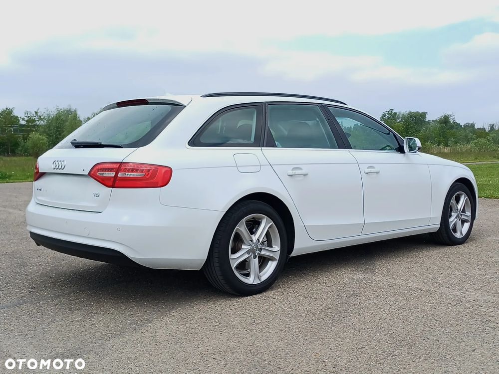 Audi A4 Avant - 6