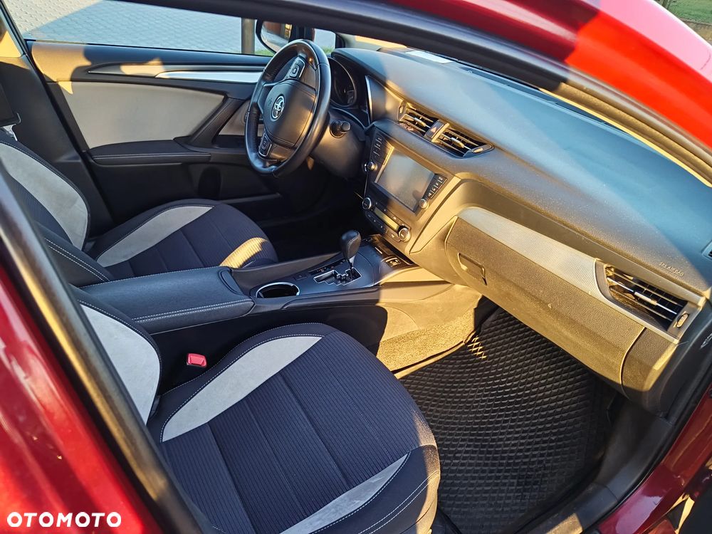 Toyota Avensis Touring Sports 1.8 Multidrive S Edition-S - 9