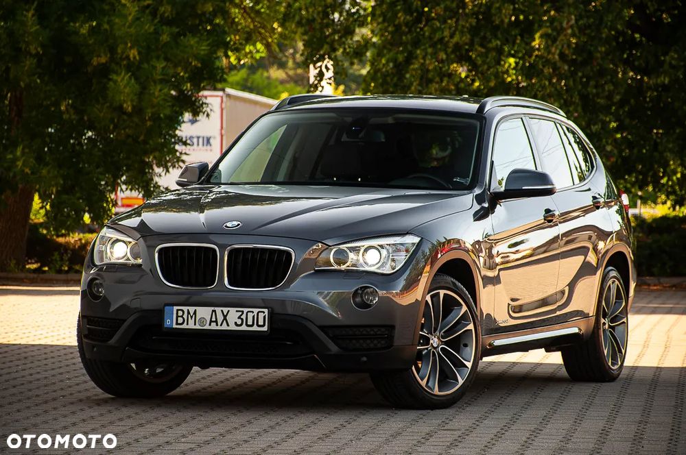 BMW X1 xDrive20d Sport Line - 2