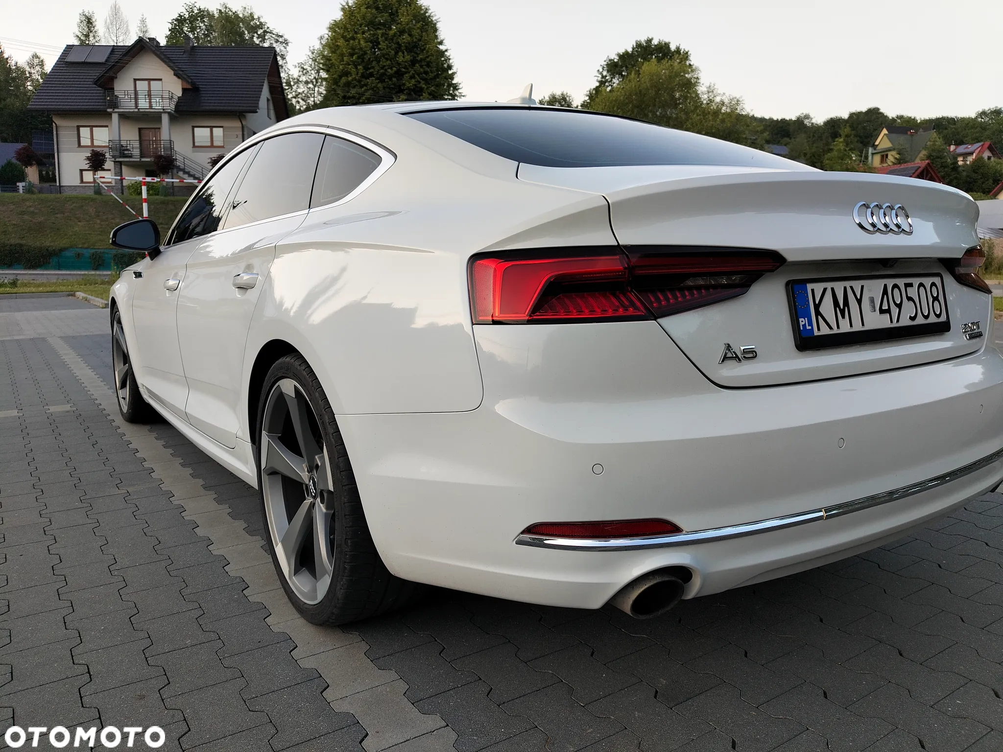 Audi A5 ver-sportback-2-0-tfsi-quattro-s-tronic-sport - 17