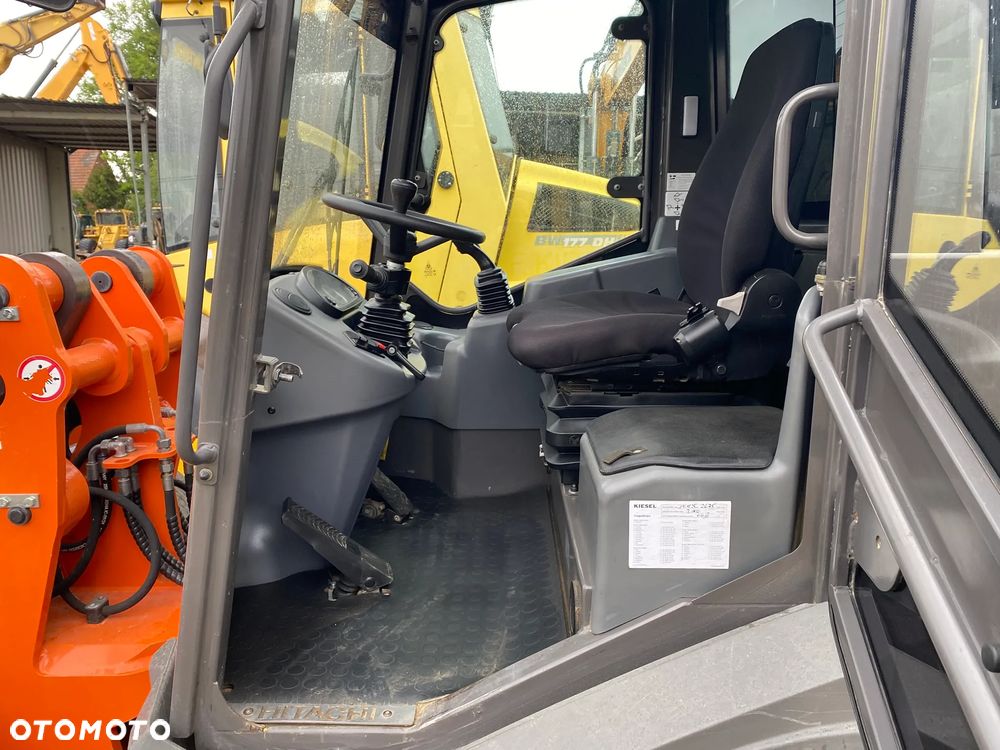 Hitachi ZW95, 2020 ROK, 2700 MTH, ŁYŻKA + WIDŁY, z NIEMIEC, PIĘKNY STAN - 25