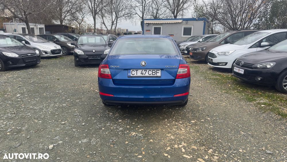 Skoda Octavia - 7