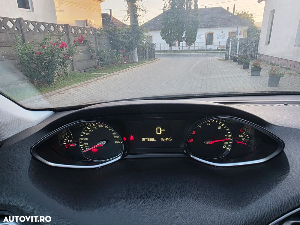 Peugeot 308 2.0 BlueHDI FAP STT Allure - 9