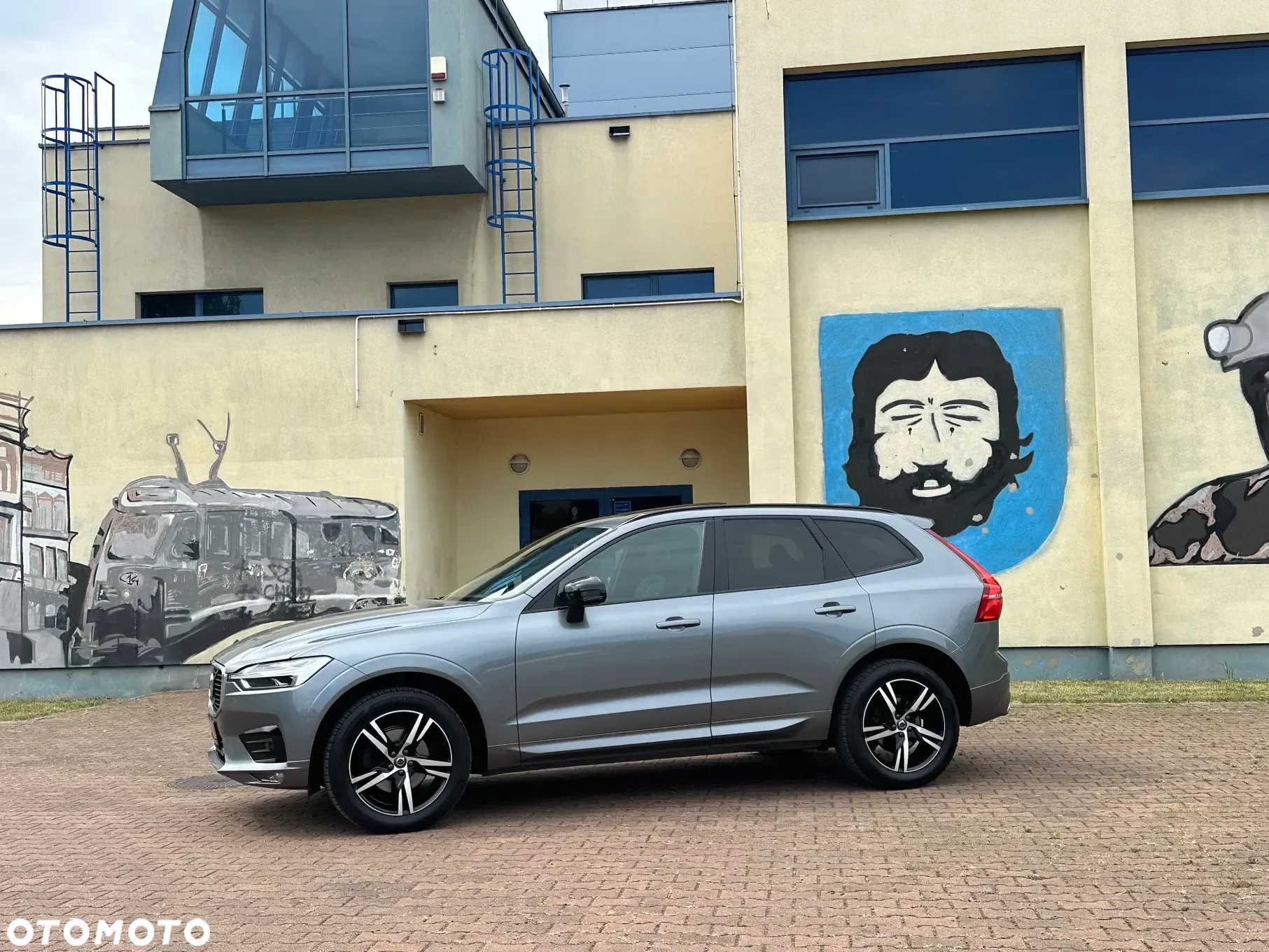 Volvo XC 60 D4 R-Design - 5