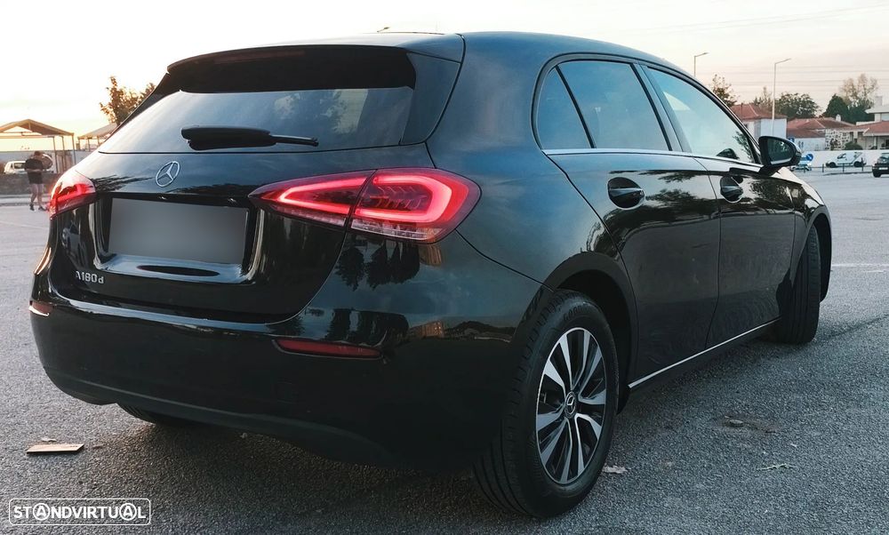 Mercedes-Benz A 180 d Progressive - 16