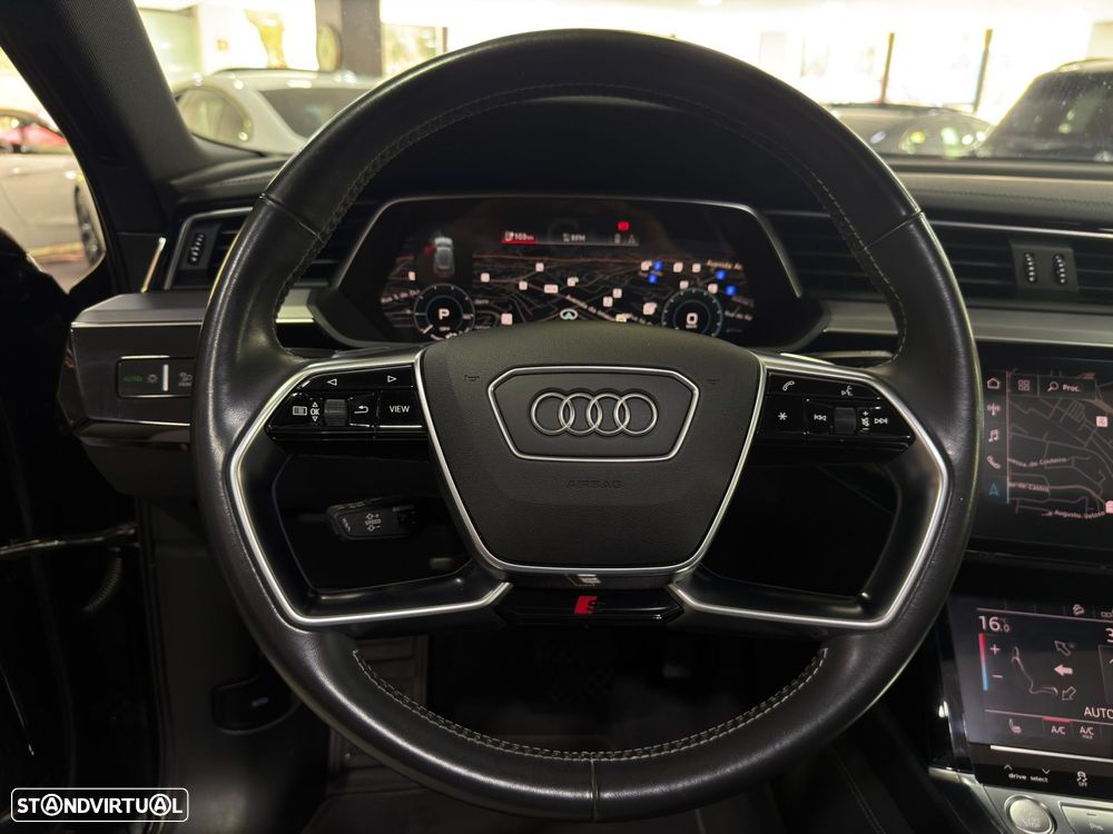 Audi e-tron 50 quattro S line - 9