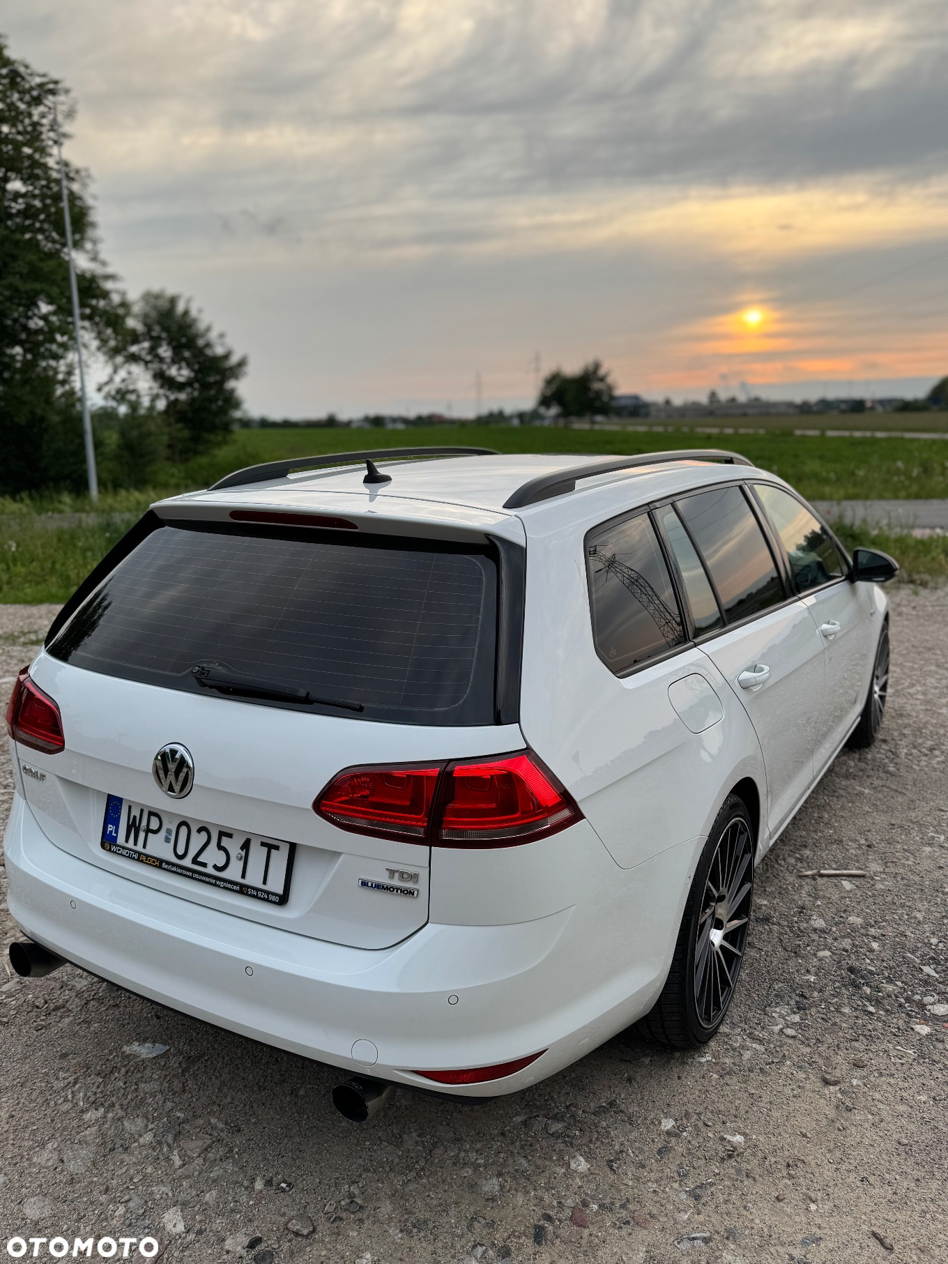 Volkswagen Golf 1.6 BlueTDI Comfortline - 15