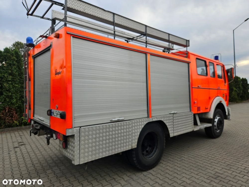 Mercedes-Benz 1017 4x4 straz pożarna - 3