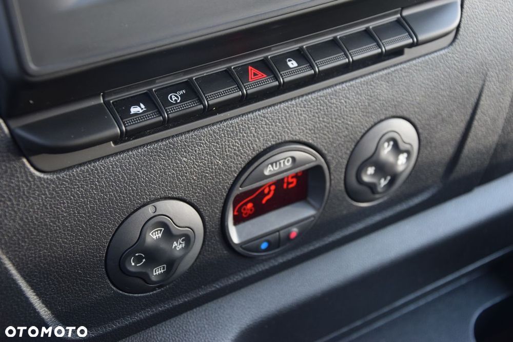 Renault MASTER ​*L3H2​*2.3DCI​​*AUTOMAT​*KLIMATRONIC​​*TEMPOMAT​*KAMERA​*13 - 15