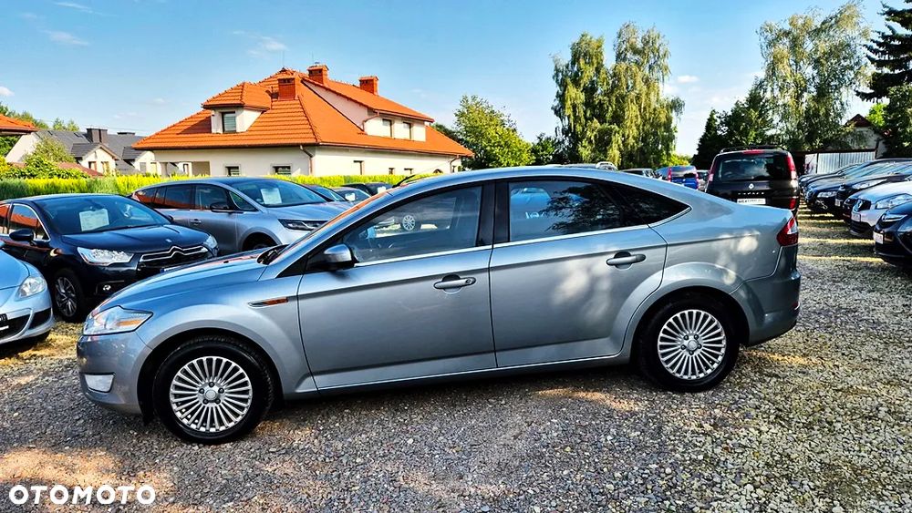 Ford Mondeo 2.0 Platinium X - 24