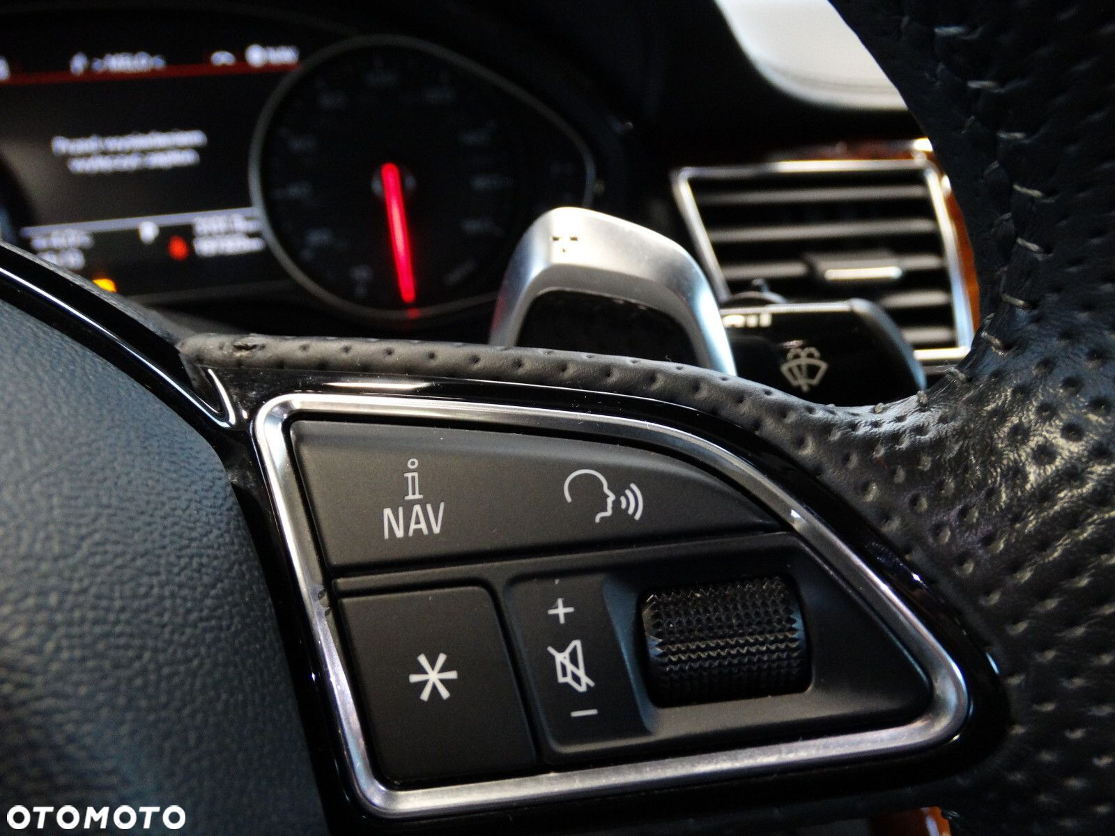 Audi A8 - 24