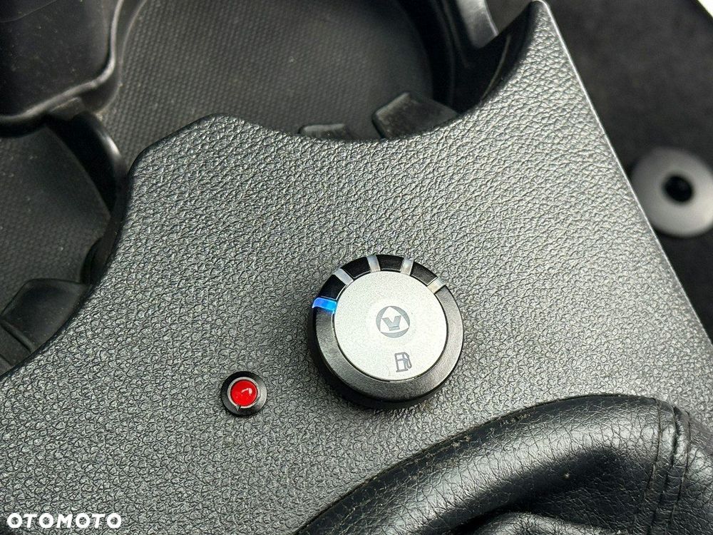 Kia Sportage 2.0 4WD Cup - 15