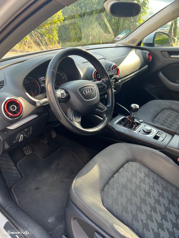 Audi A3 Limousine 1.6 TDI (clean diesel) Attraction - 6