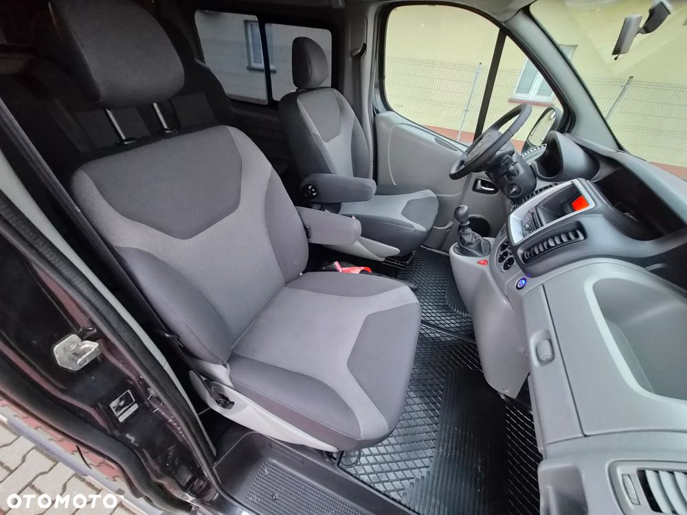 Renault Trafic - 24