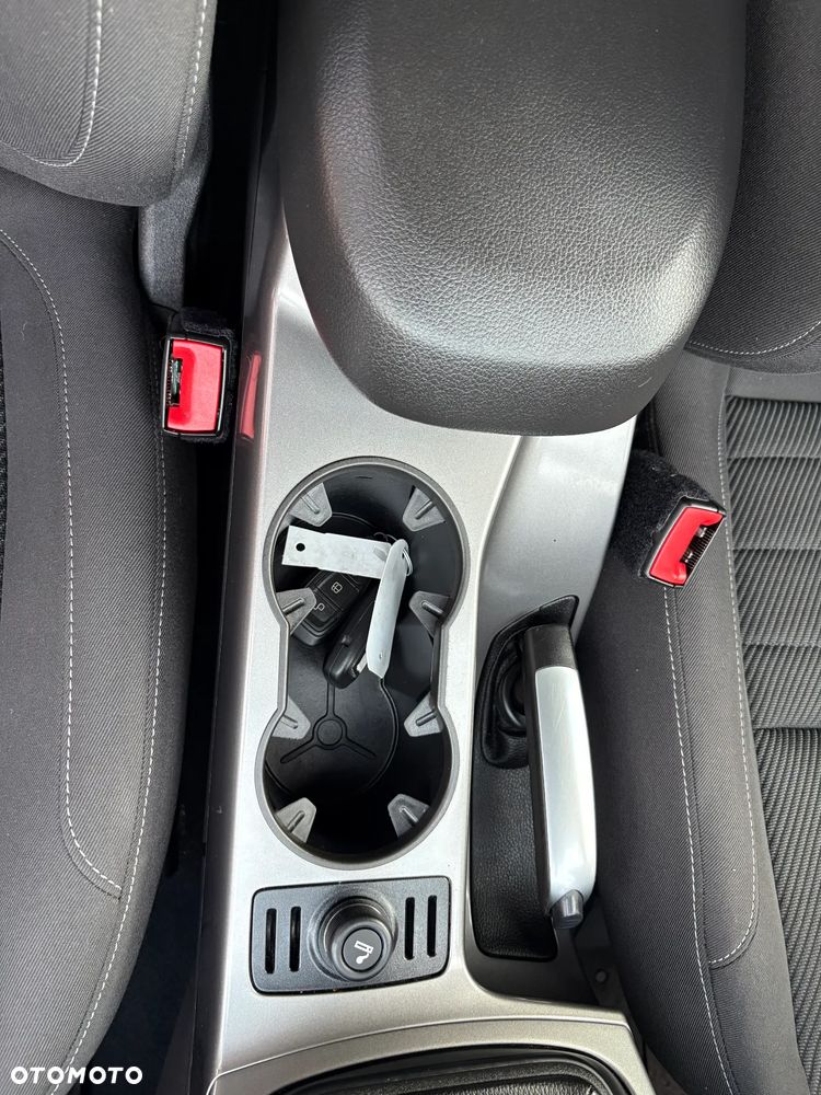 Ford Kuga 2.0 TDCi Trend - 14