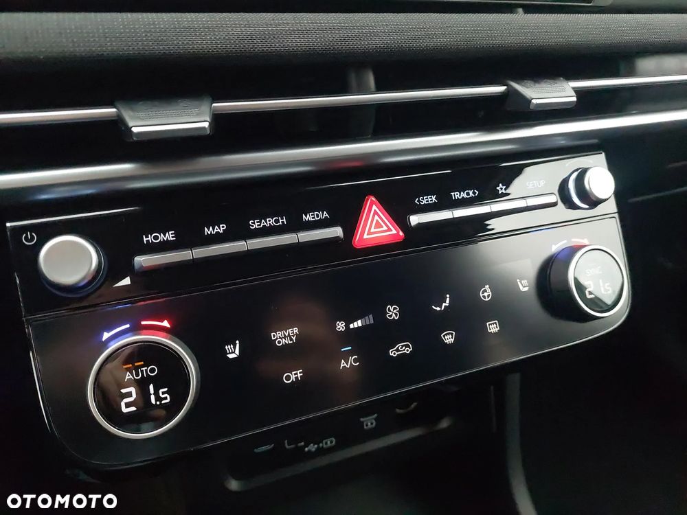 Hyundai Tucson 1.6 T-GDi HEV Smart 2WD - 23