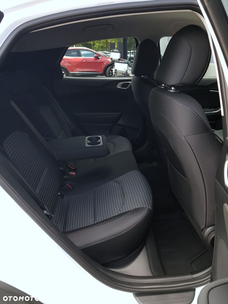 Kia XCeed 1.6 T-GDI M DCT - 29