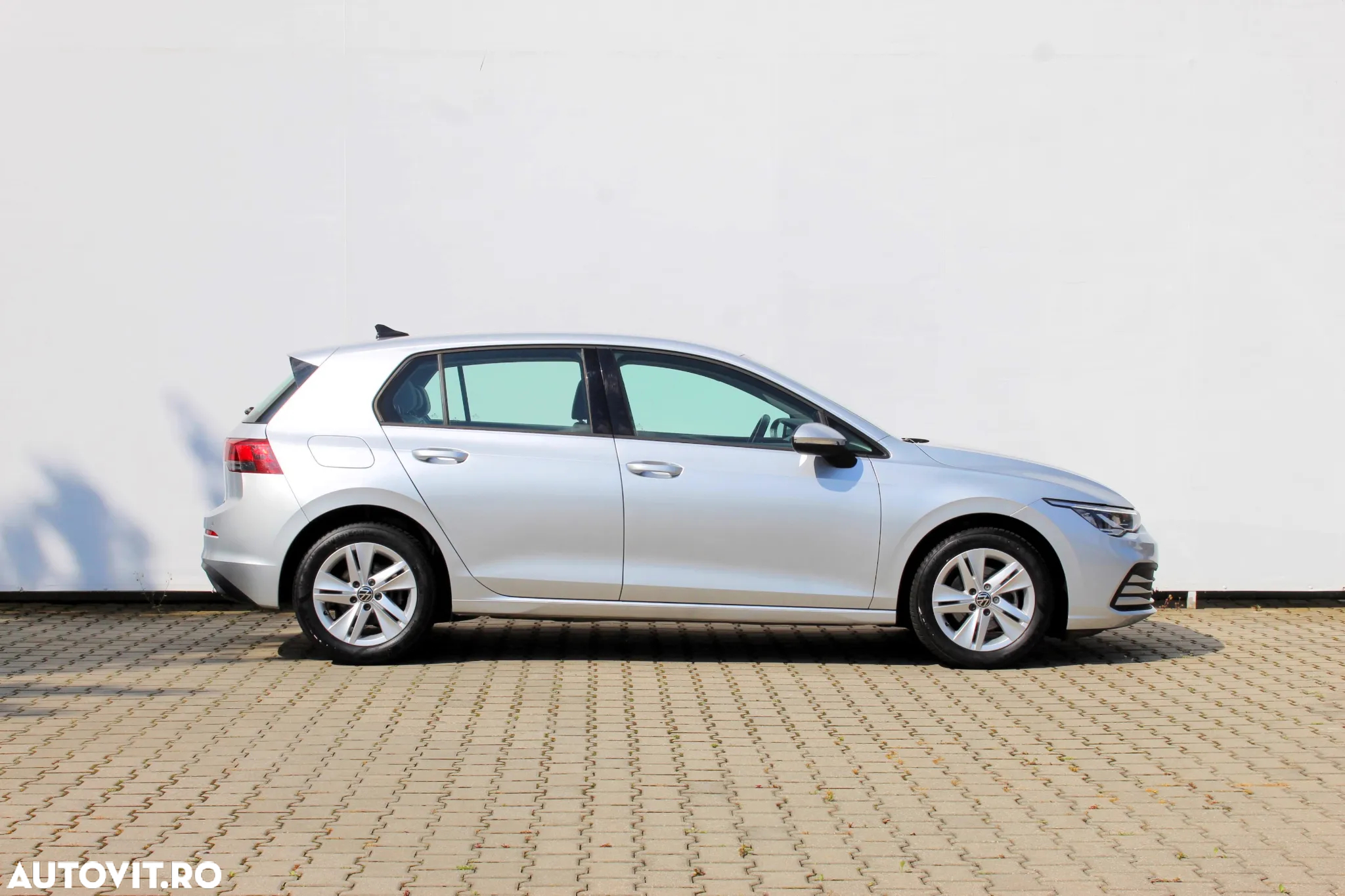Volkswagen Golf 1.5 eTSI ACT DSG MHEV Life - 6